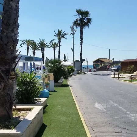 En Centro A 150m Del Mar Apolo B Апартаменты Торевьиа