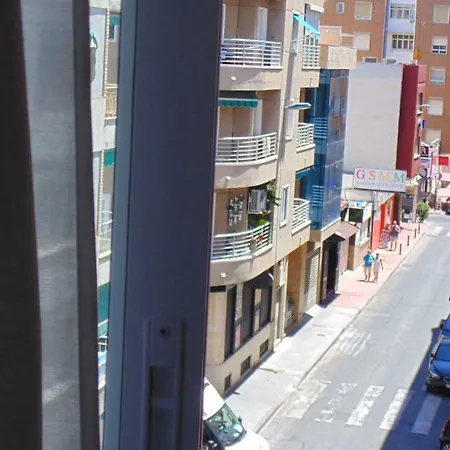 En Centro A 150m Del Mar Apolo B * Торевьиа
